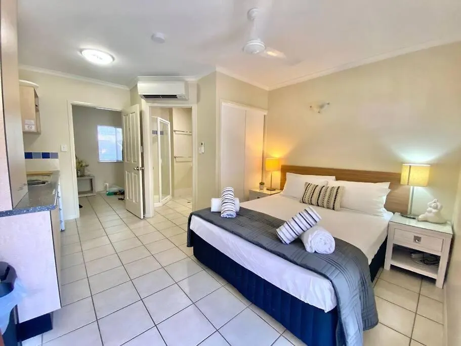 Bay Villas No 15 Port Douglas Apartman
