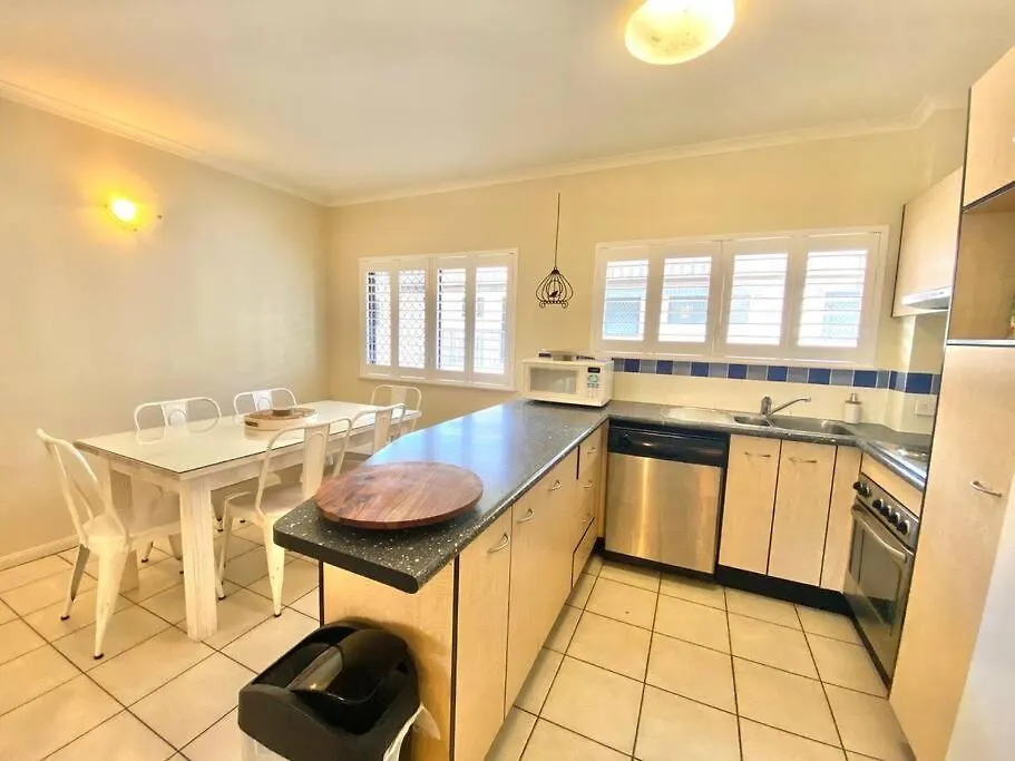 Bay Villas No 15 Port Douglas